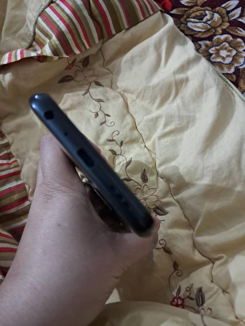 OPPO A96 2