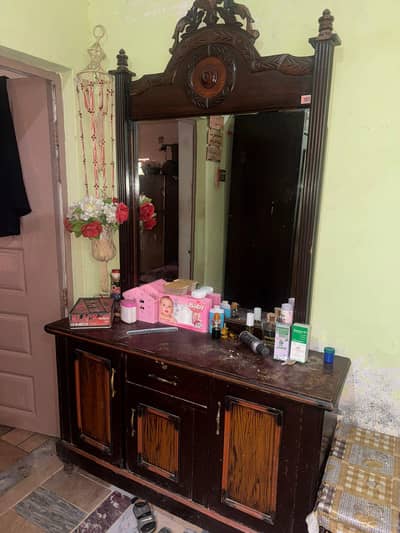 فرنیچر برائے فروخت