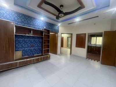 MODERN STYLE HOUSE 8 MARLA SUPER COOL LOCATION AVAILABLE FOR SALE IN BAHRIA ORCHARD