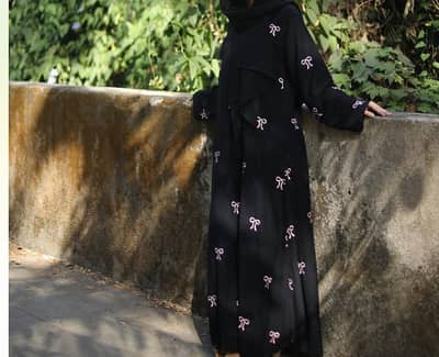 bow abaya