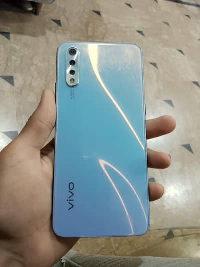 vivo S1