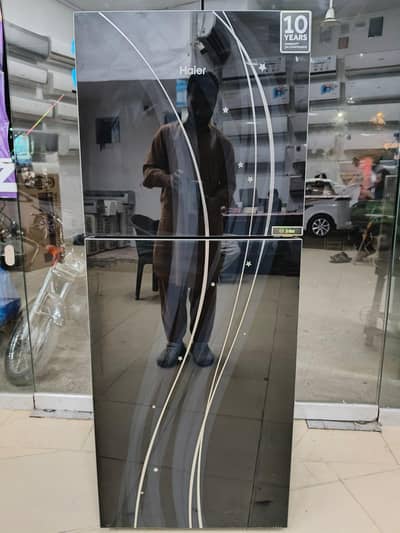 Haier medium small size class door fridge /0321/080/77/77/