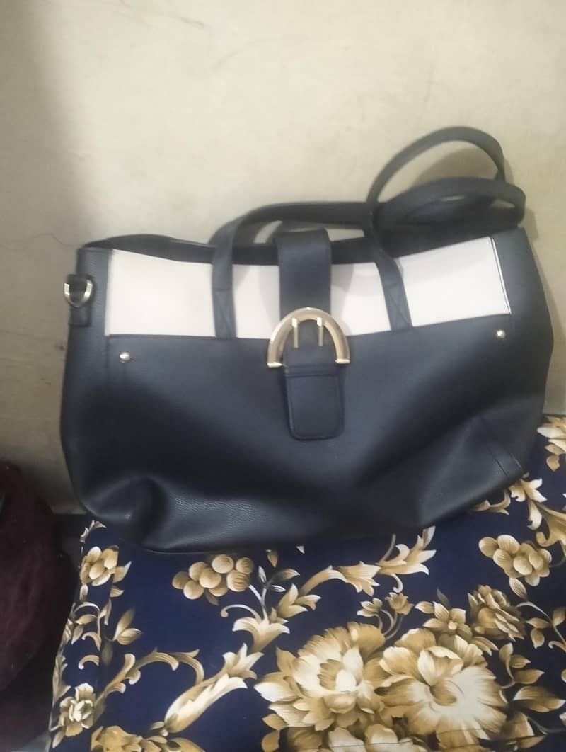 Handbag 0