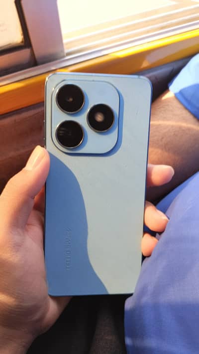 Tecno Spark 20          8+8/256