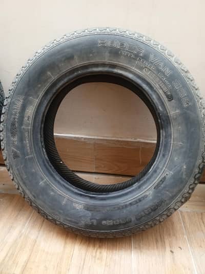 Original Car tire no repair in use condition