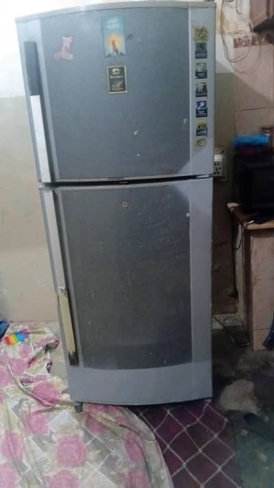 Refrigerator sale dowlance 14 quid