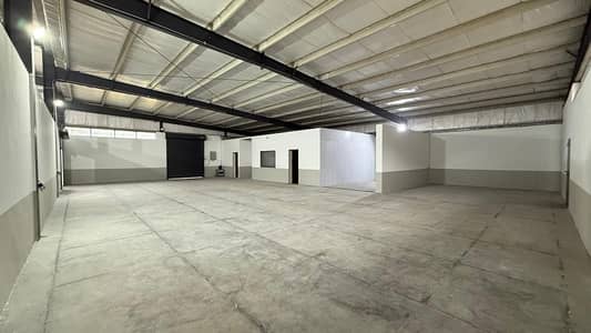 Aesthetic Prime Location Factory Of 1 Kanal For sale Is Available