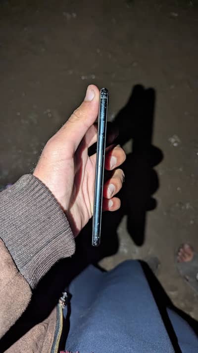 Iphone se 2020 geniune phone