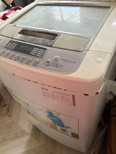LG Fully Autimatic Wadhing Machine