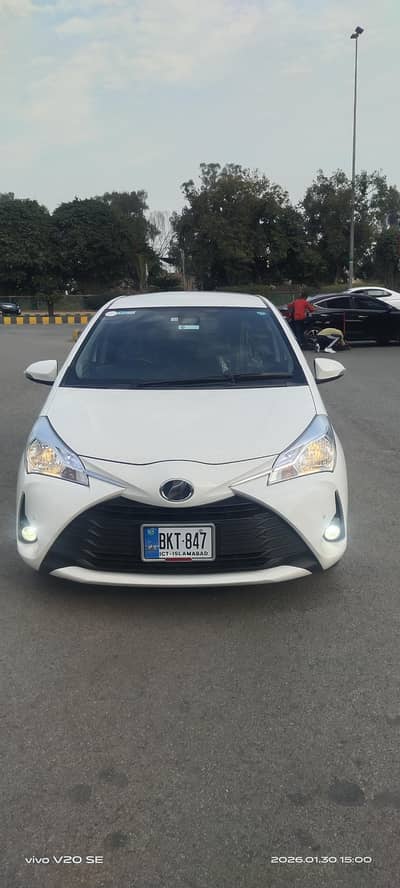 Brand New Toyota Vitz full Option Original lush puch Condition