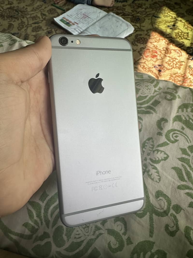 iPhone 6 Plus 2