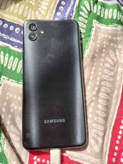 Samsung A04