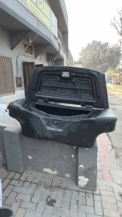 Toyota Hilux Revo Aeroklas Back