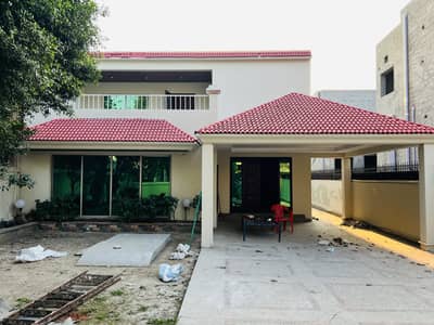 1 KANAL HOUSE FOR RENT- DHA PHASE 3 (Z BLOCK)
