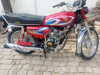 Army person ho bhot Kam use kia hai just like new contract 03065008503