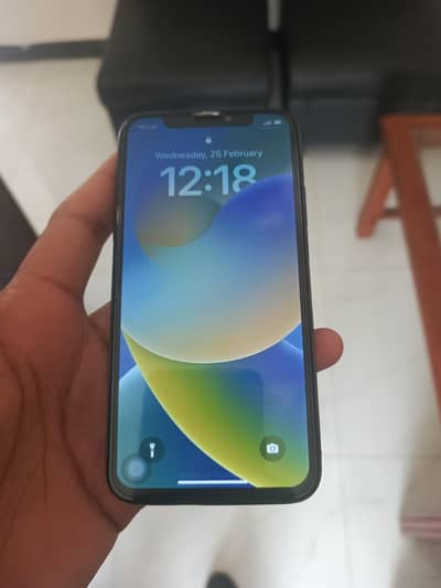 IPHONE X 64 GB  PTA APPROVED