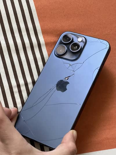 15 Pro Max - 256 GB - PTA Approved