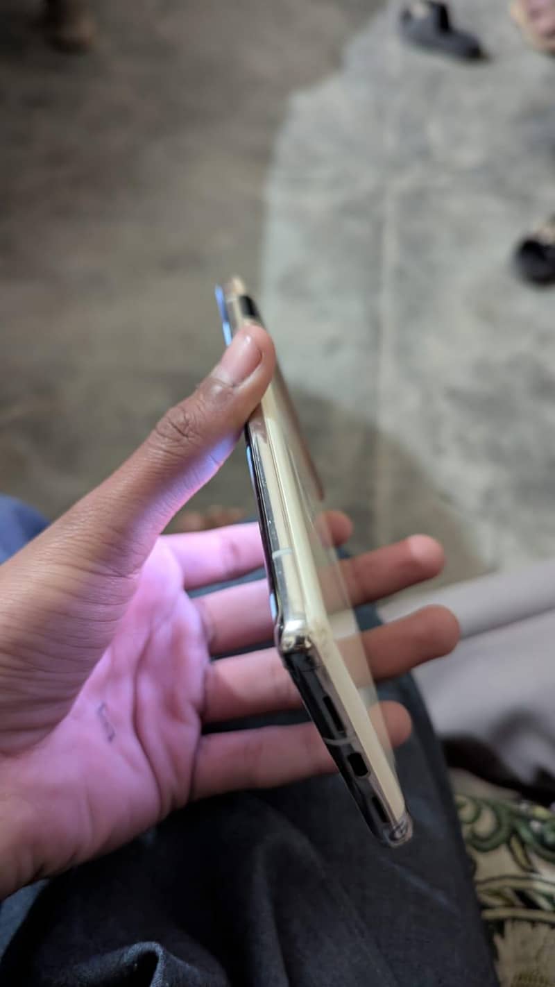 google pixel 6 pro 4