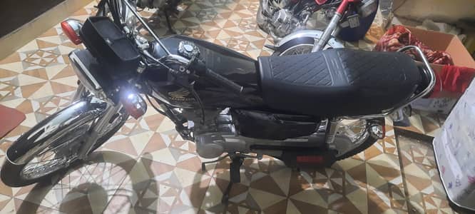 honda 125 brand new condition