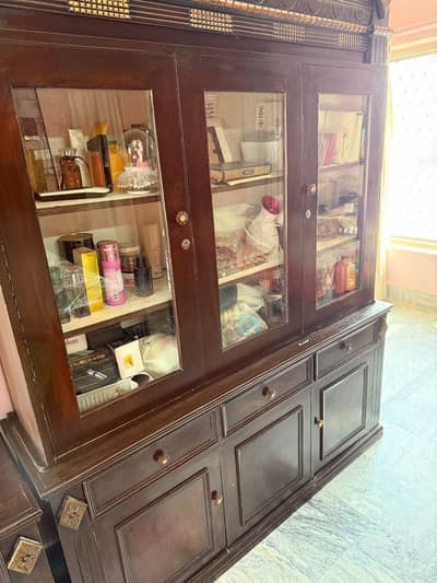 wooden Showcase