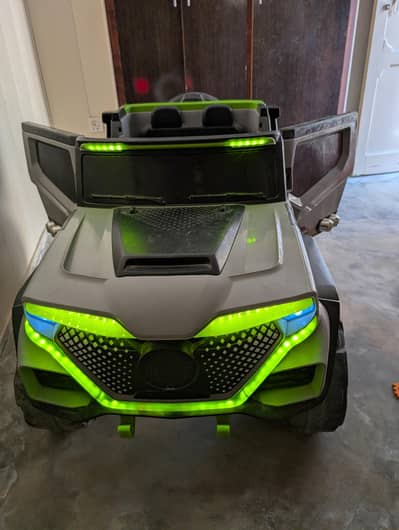 kids electric jeep /car/ electric vehicle