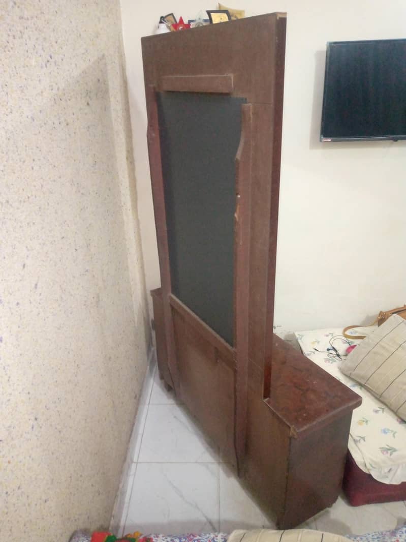 Dressing Table Only 4