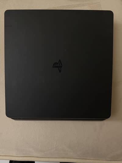 PlayStation 4 Slim