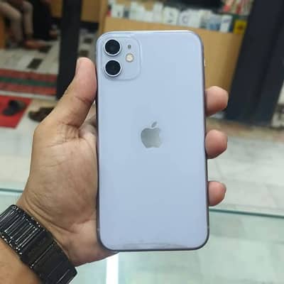 iPhone 11 with full box for sale me