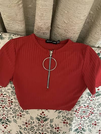 Trendy Tops – XS / Small