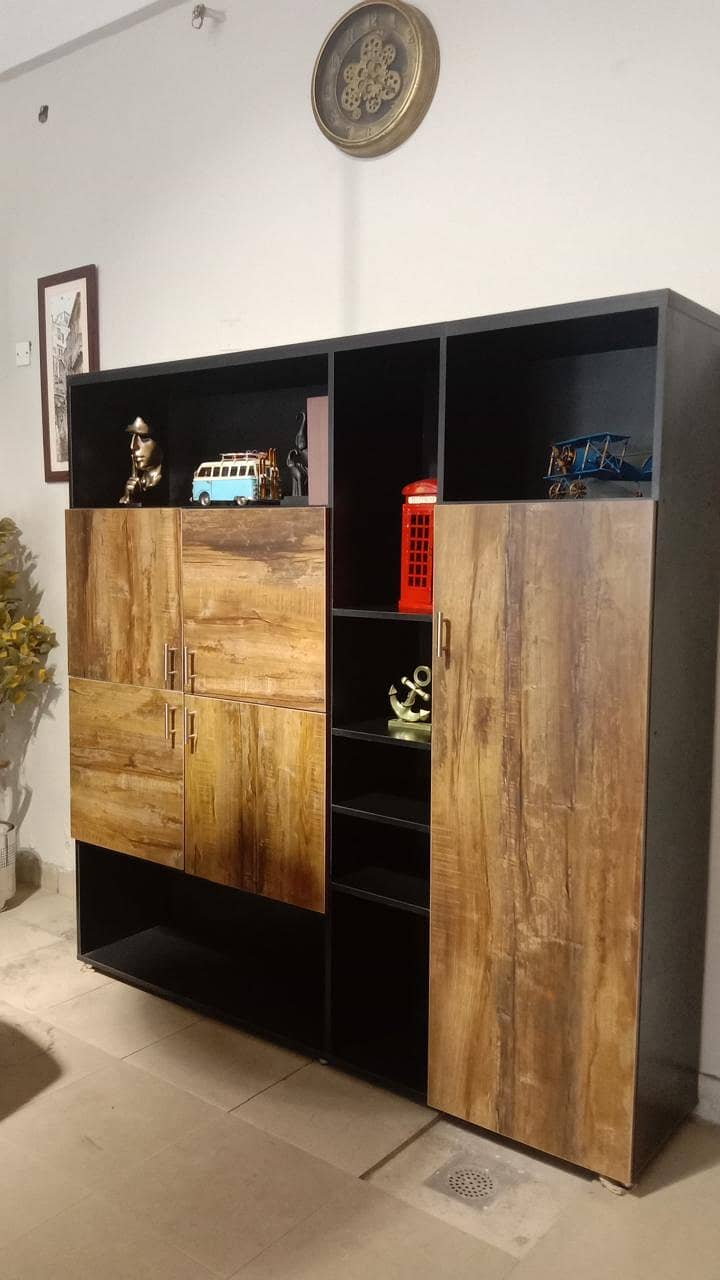 File Rack / Back cabinets 5