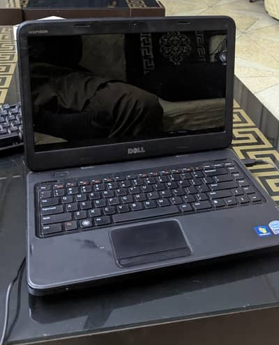 Intel(R) Pentium (R) CPU8950 - 4GB Ram - 233GB Rom