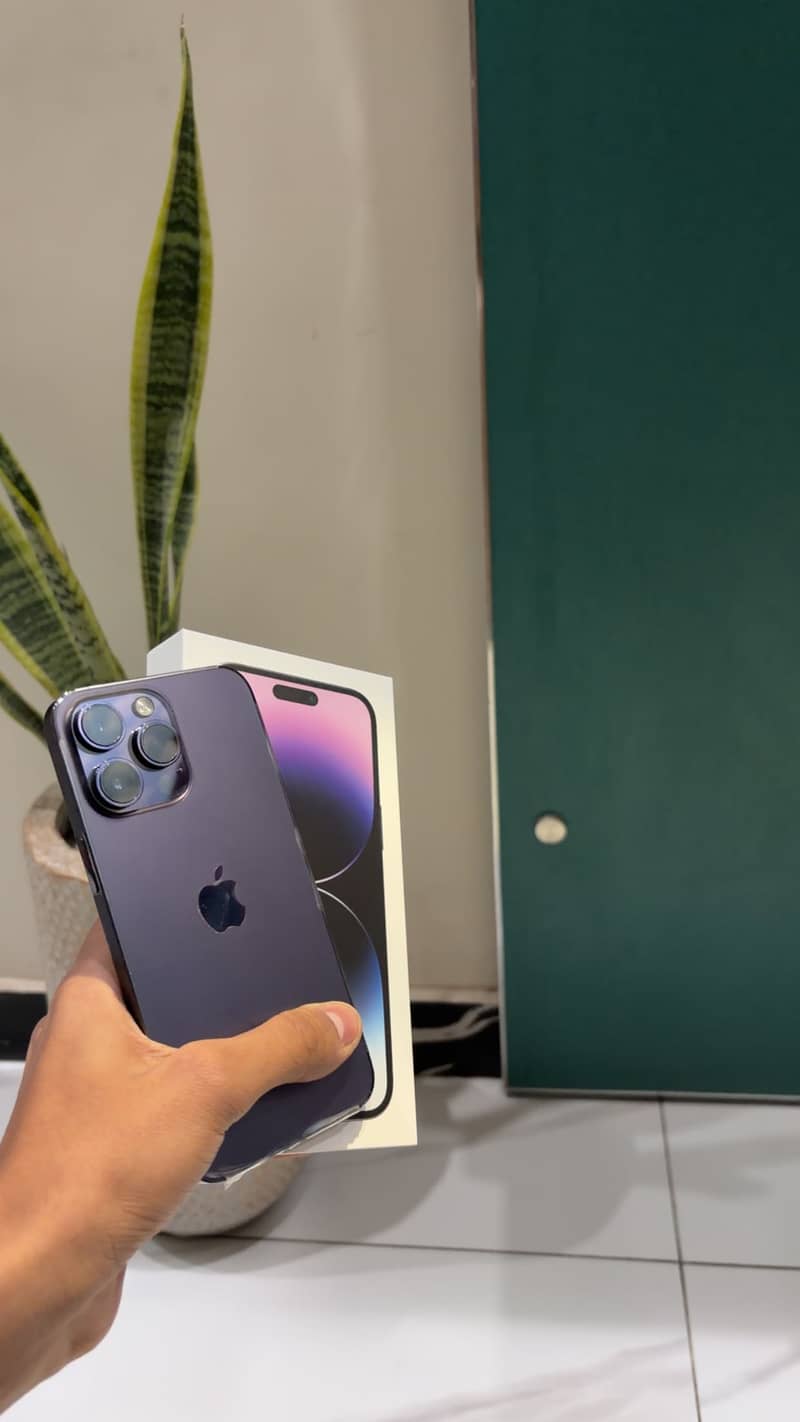 Iphone 14 pro Max PTA 0