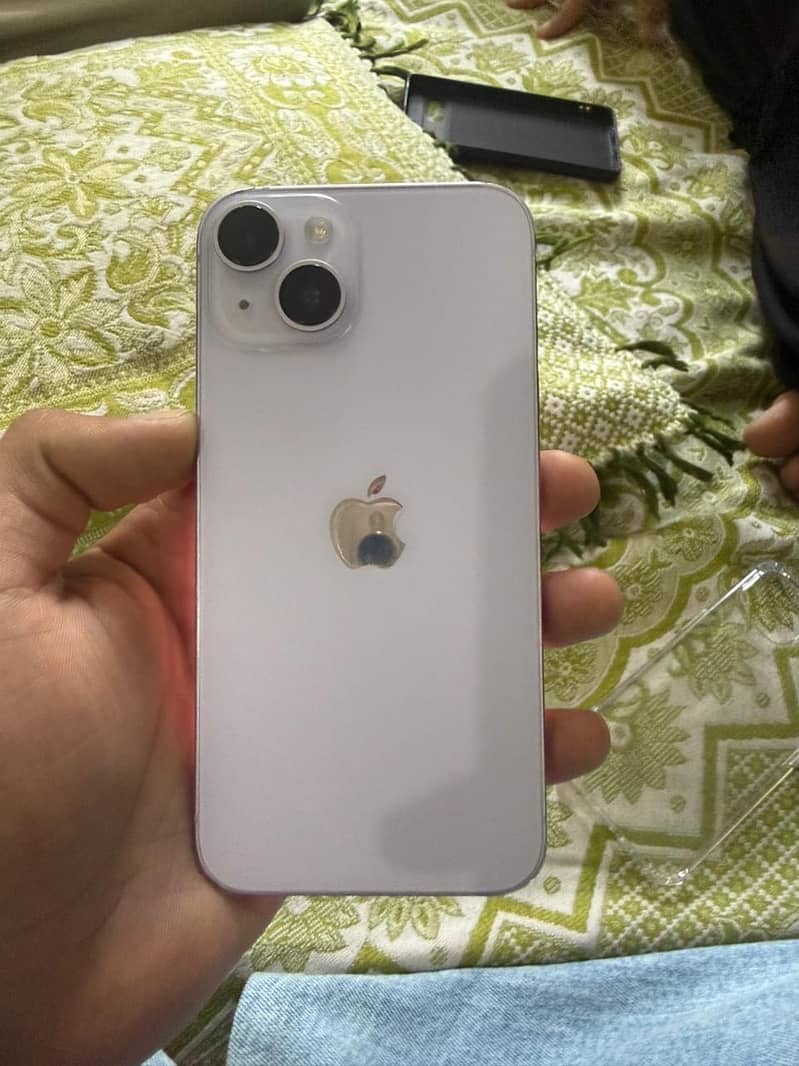 iPhone 14  jv 7