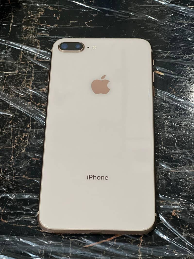 iphone 8 plus 3
