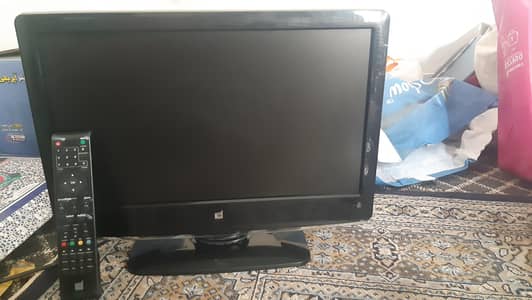 Lcd with inbuild CD player