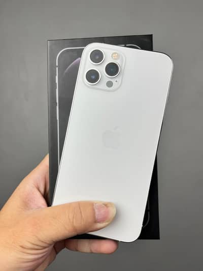 i Phone 8plus, 11,12,13,14,15 pro max on instalment Whatsap 3062623924