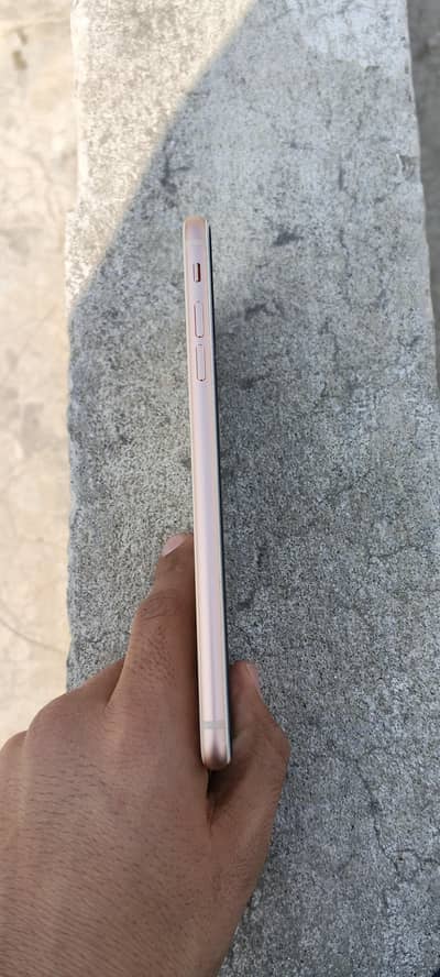 IPHONE 8 PLUS FACTORY UNLOCK 64GB 10/8 CONDITION