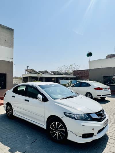Brand New | Honda City 2018 | Home Used