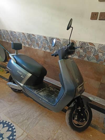 evee scooty for sal