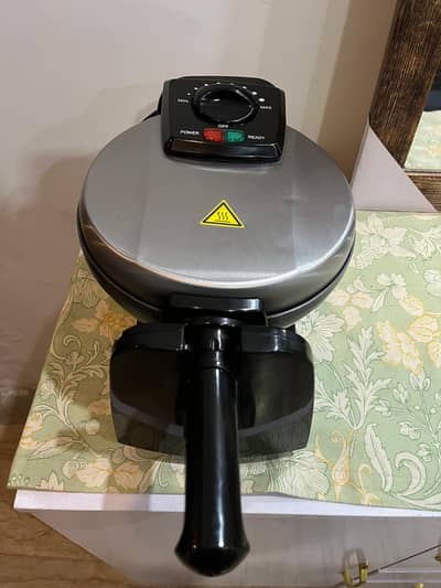 Waffle Maker For Sale -  Belgian Flip 180 - Thick Waffle