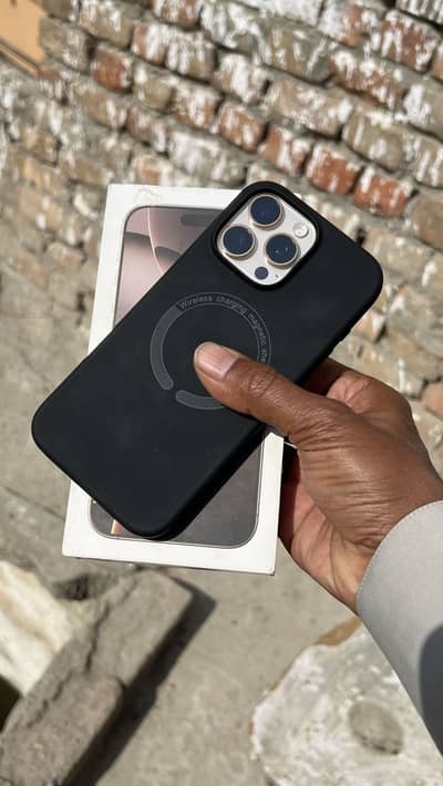 iPhone 16 pro max jv 256gb