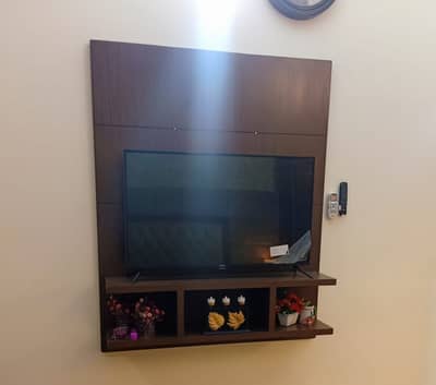 Wall Mount Led Stand