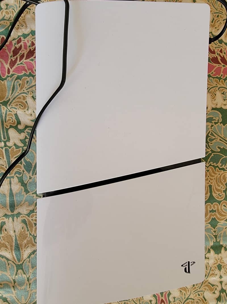 psp slim with extra controller 5