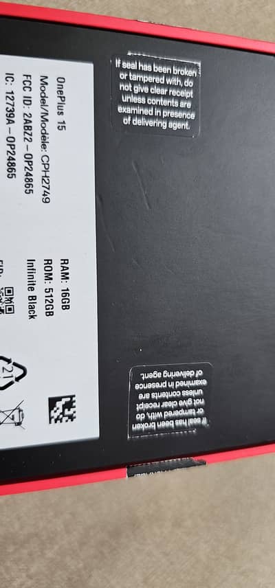 Oneplus 15 16/512GB Infiniti Black + Oneplus 3 Buds Pro Lunar Radiance