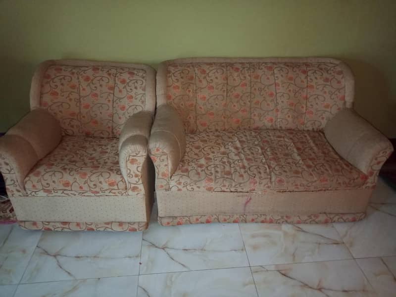 گھر کا فرنیچر فروخت کے لیے 3