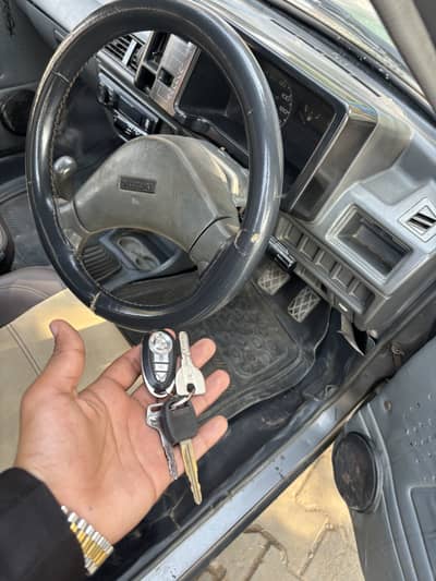 Mehran VXR key door Urgent sale