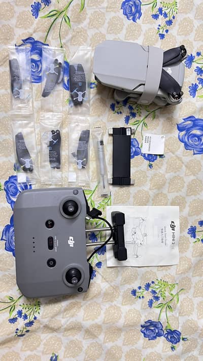 DJI Mini 2 SE Fly Combo Pack (New Condition)