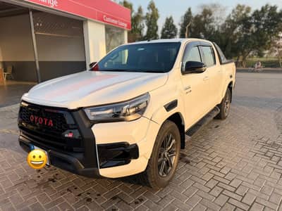Toyota Hilux Revo 2018 V 2.8 push start