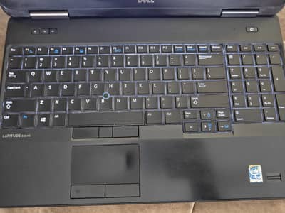 Dell Latitude 5540 – 16GB RAM – 128GB NVMe – 2GB Graphics – Backlit K