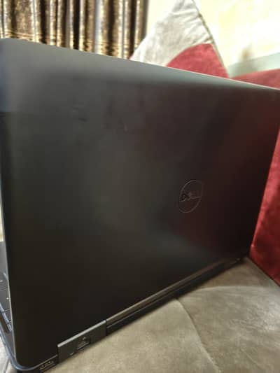 Dell Latitude 5540 – 16GB RAM – 128GB NVMe – 2GB Graphics – Backlit